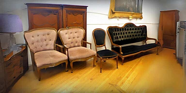 antique furniture shop görseli antika mobilyalar